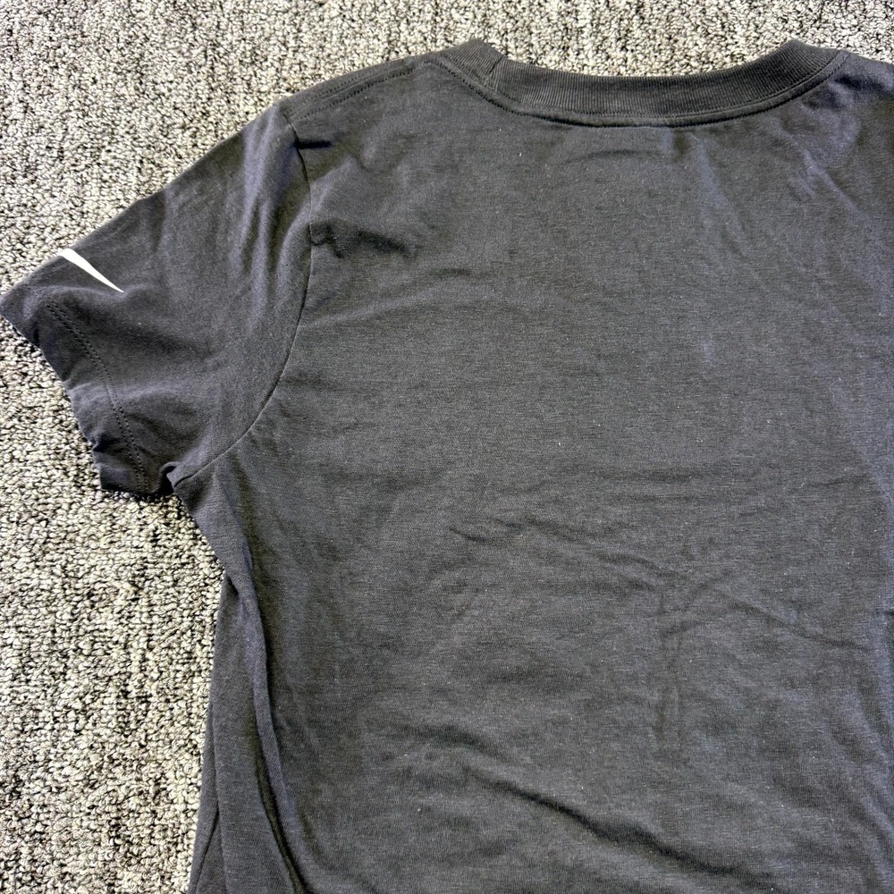 Kansas City Chiefs T Shirt Womens Small Black Nike Anthracite NFL Crew Neck Tee - Picture 15 of 16